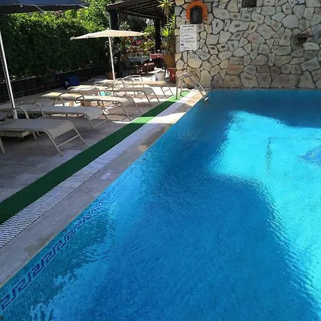 Icmeler Apart Hotel 4* İçmeler